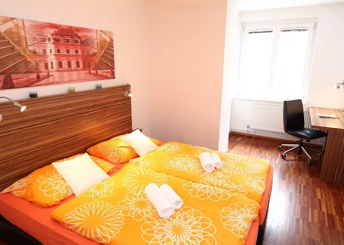 Апарт-готель Royal Living 4*