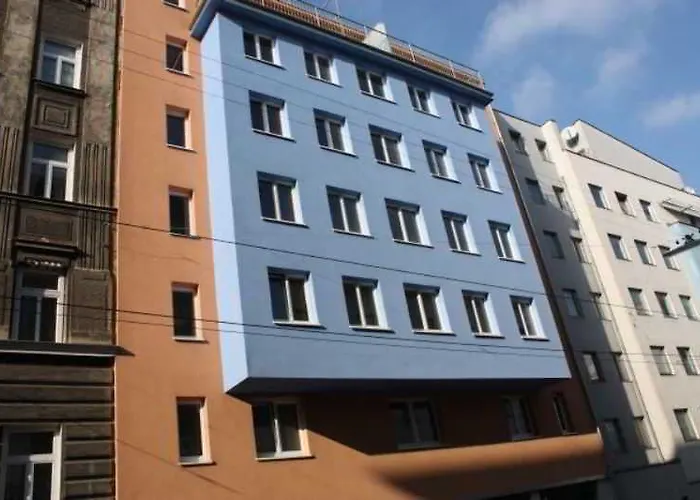 Royal Living 4* Відень