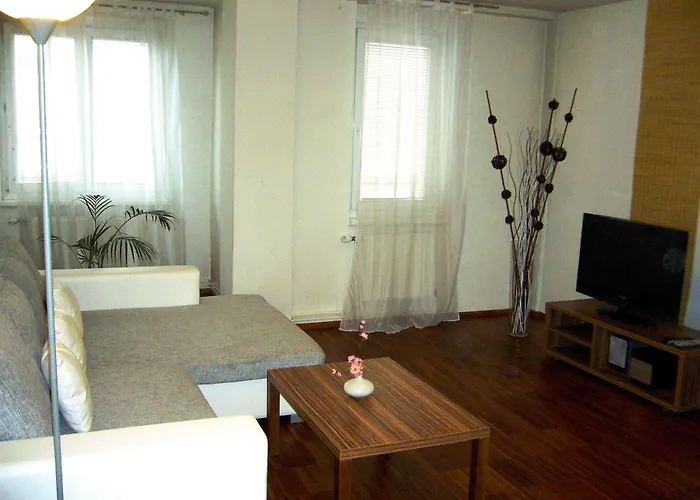 Royal Living 4* Відень